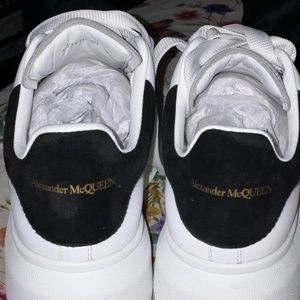 Women’s 39 Alexander McQueen